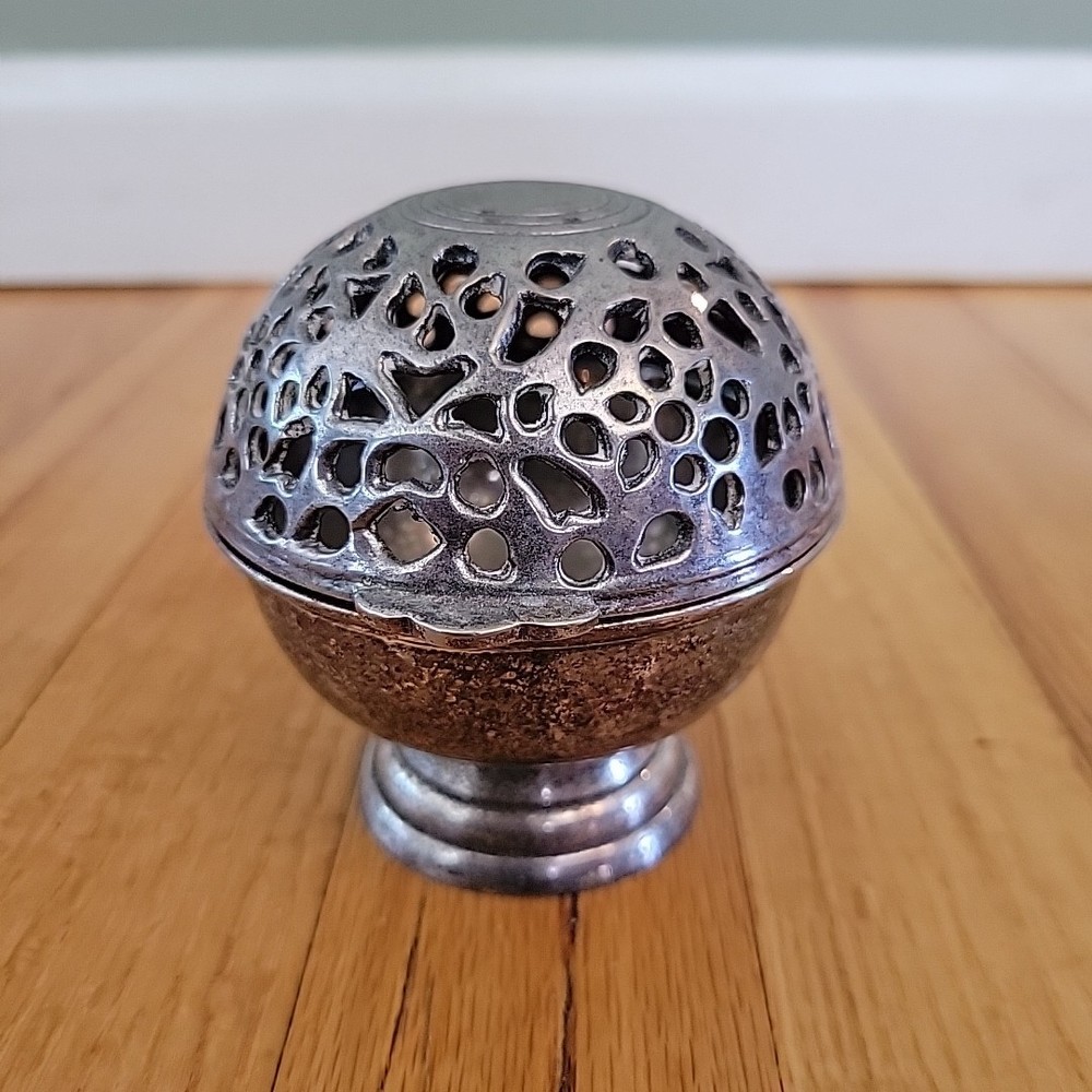 Silver Hinged Sponge Ball 3.5" X 4” Vintage Marked 128