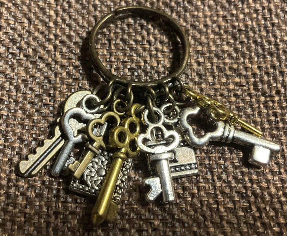 Keys And Locks Mixed Dangle Charm Ring