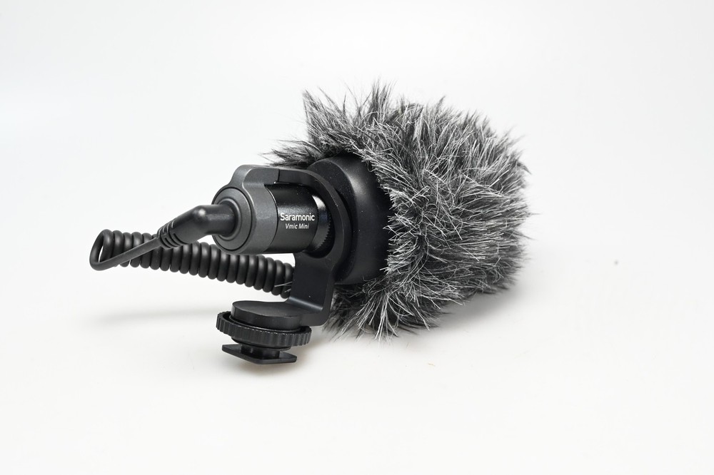Saramonic Vmic Mini Compact Camera-Mount  Microphone #G608