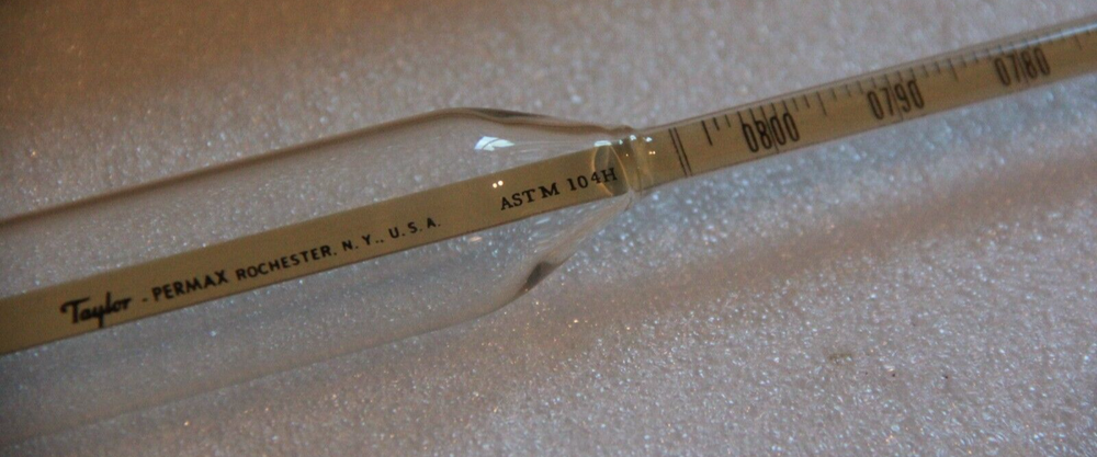 VINTAGE TAYLOR HYDROMETER SPECIFIC GRAVITY, No.H4244, ASTM 104H.
