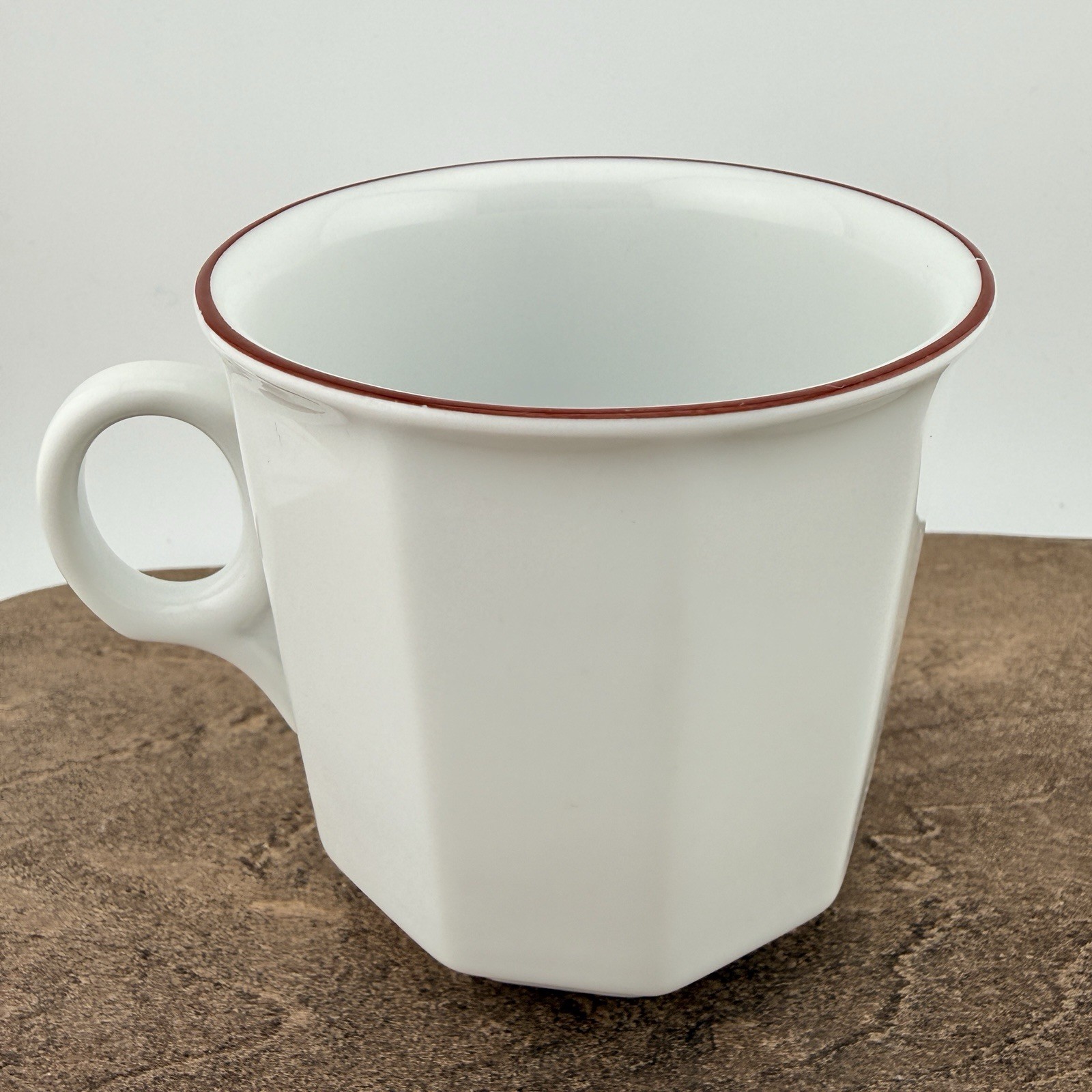 Vintage Porsgrund Norway Octavia Red Rim Coffee Tea Cup Mugs 8oz Faceted Set