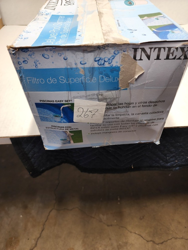 Pool Skimmer