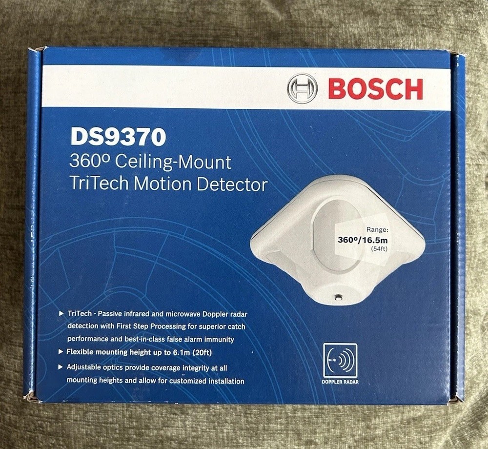 Bosch DS9370. 360 Degree Ceiling Mount Tritech Motion Detector.  White.