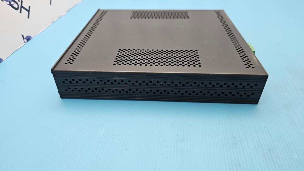 Kramer VP-440H2 Compact 5-Input 4k60 Presentation Switcher/Scaler