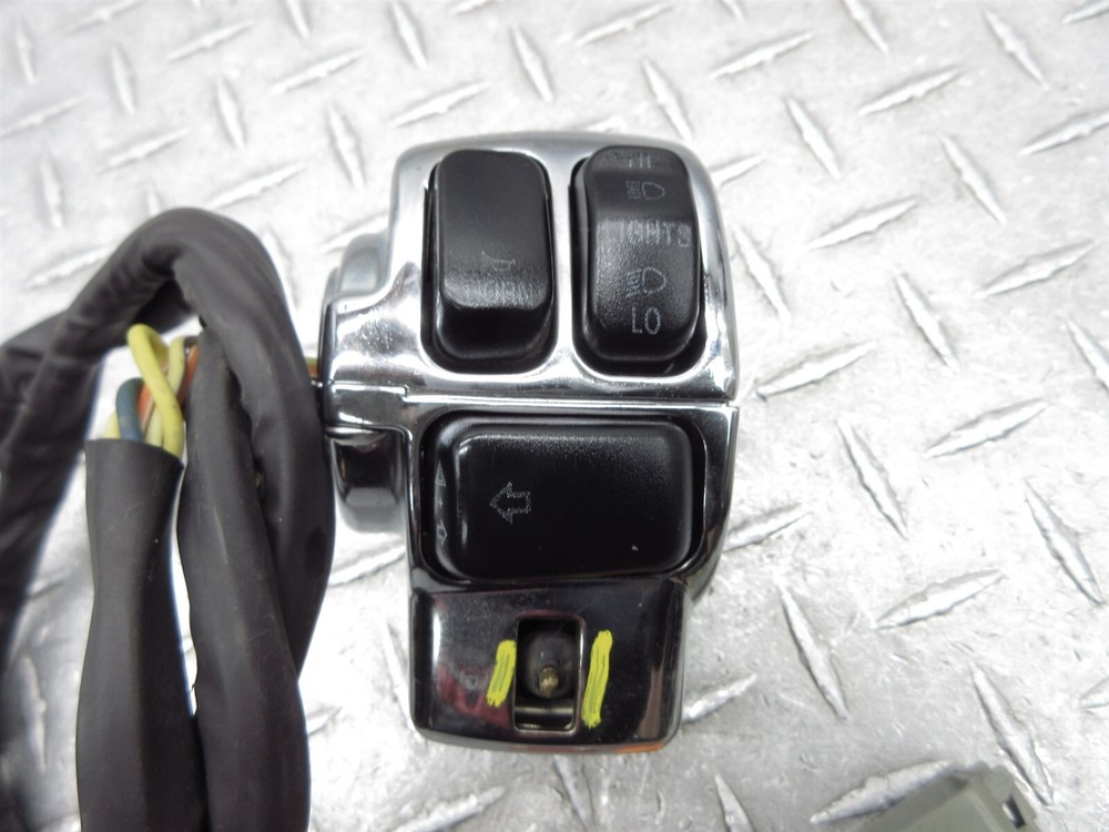 2004 04 Harley Davidson FLHTCI Shriner Shrine OEM Left Handlebar Switch Assy