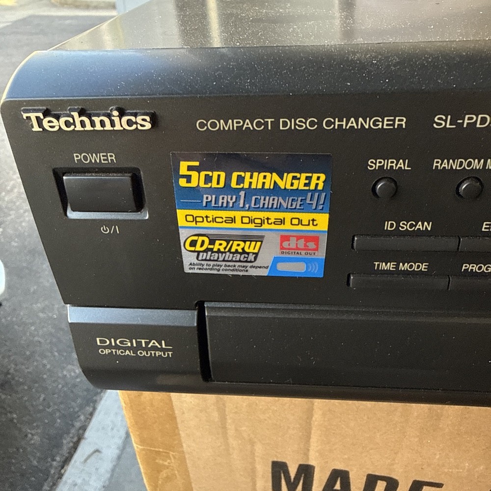 Technics SL-PD9 Compact Disk Changer Tested