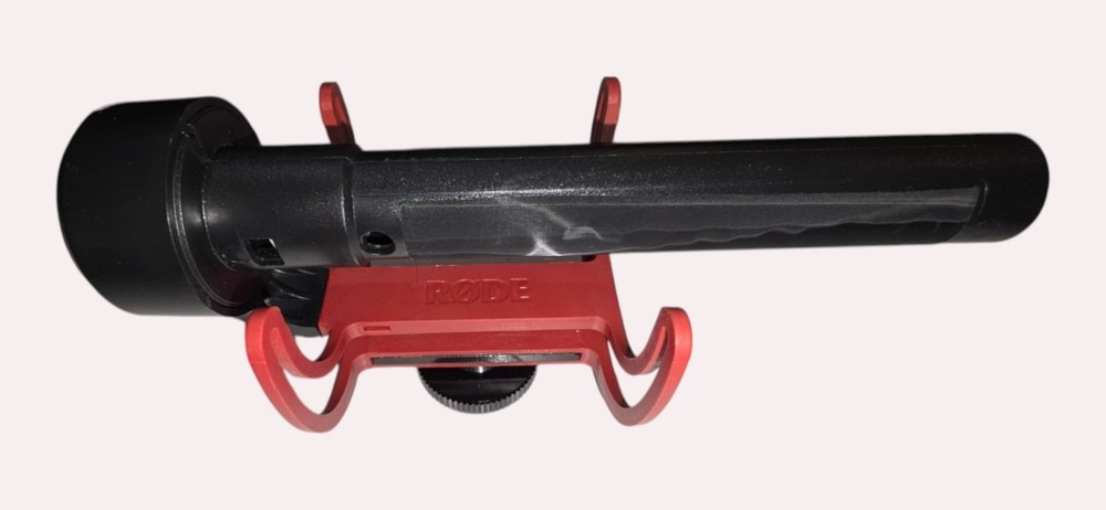 RODE VideoMic GO Camera Shotgun Microphone w Fur Wind Filter