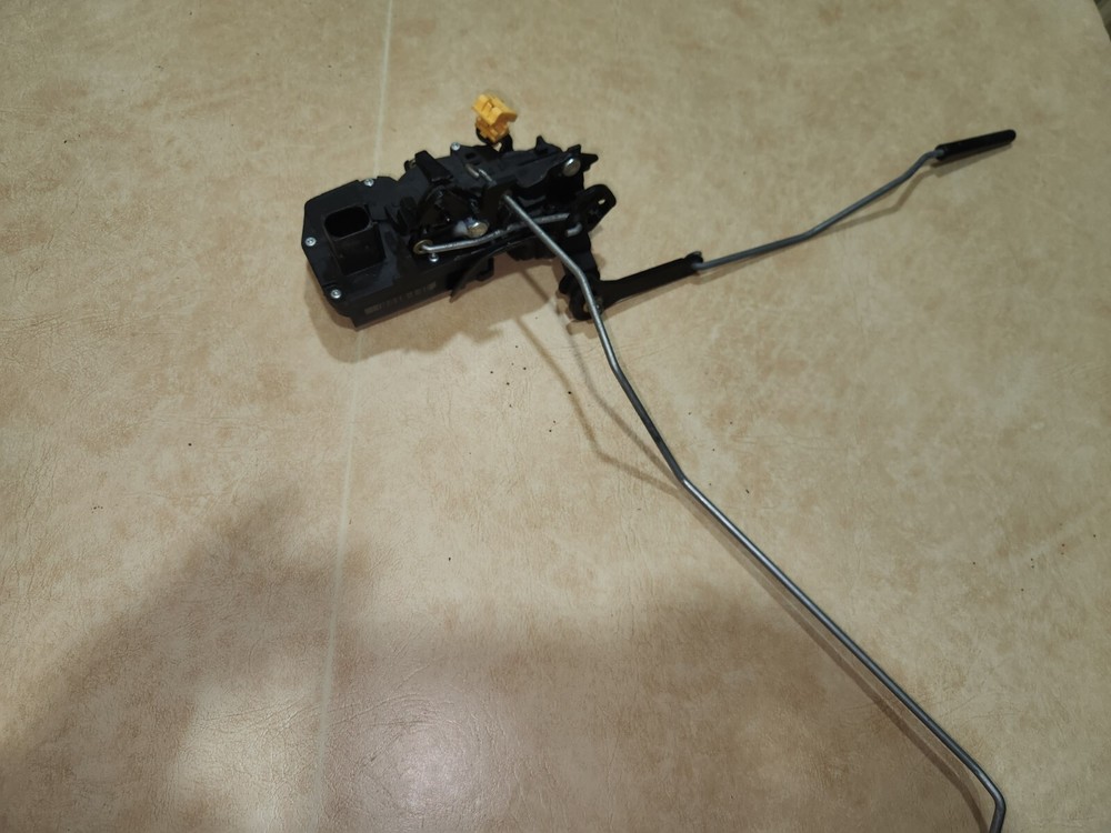 PETERBILT 579 LATCH ASSY R56-1183 DRIVER'S