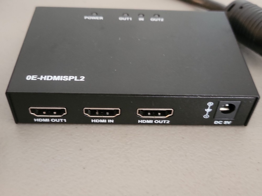 WBox Technologies 1X2 HDMI Splitter 4K@30Hz 0E-HDMISPL2 + HDMI cable
