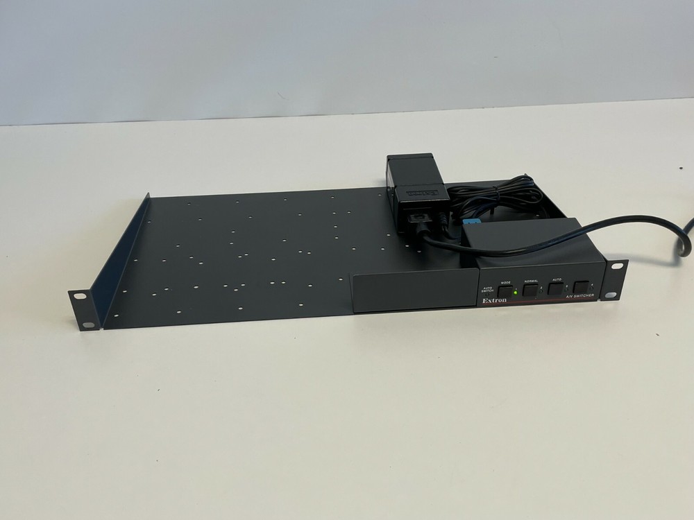 Extron MSW 4V A/V Switcher with Power Adapter Rack Mountable