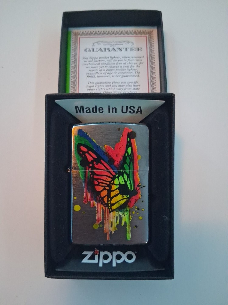 Zippo Painted Butterfly Chrome Lighter - Unfired