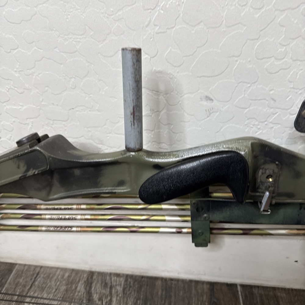 Precision Shooting Equipment PSE Compound Bow RH Phaser II Read Description