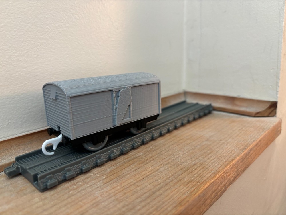custom 3d printed trackmaster ice cream van
