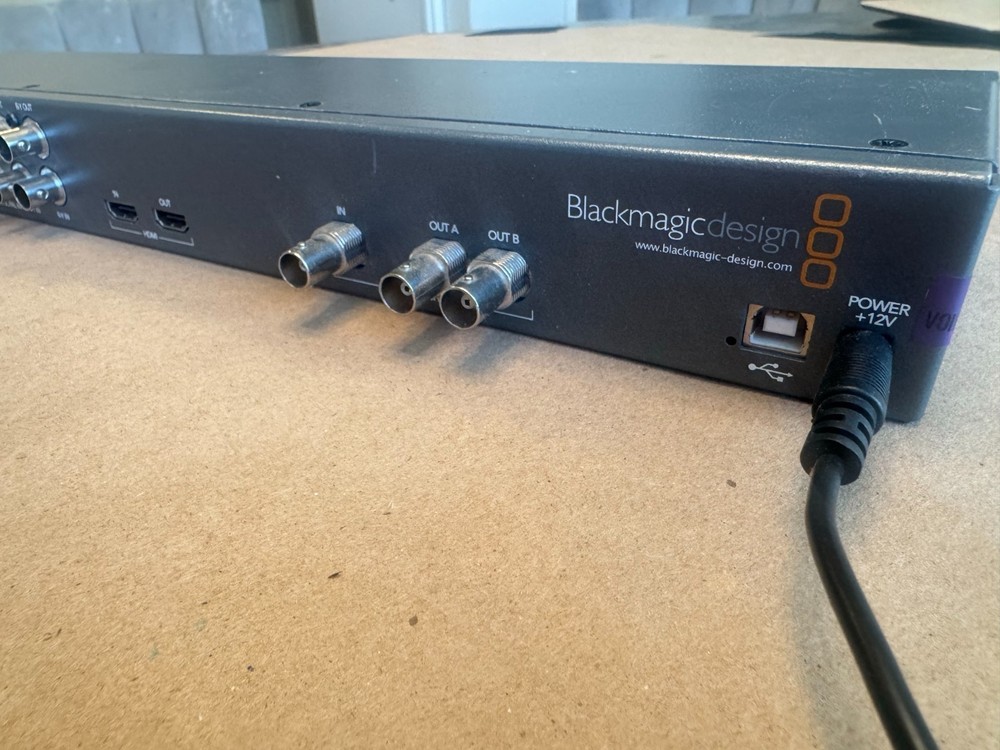 Blackmagic Design Broadcast Converter