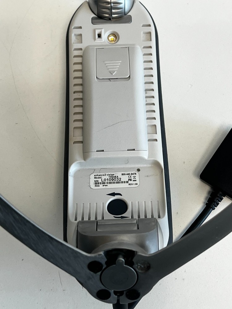 Enhanced Vision Transformer Magnifier TR2UEA - Read Condition
