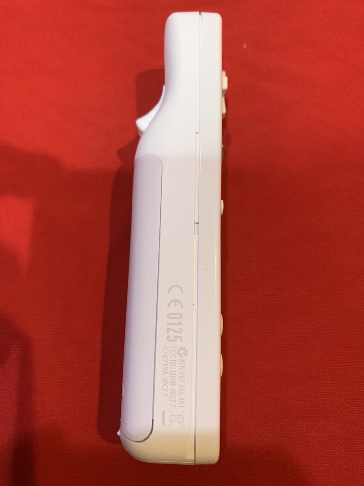 Official OEM Nintendo Wii Remote White Controller