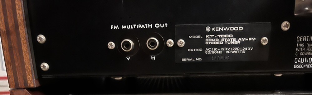 Kenwood Solid State FM AM Stereo Tuner KT-7000