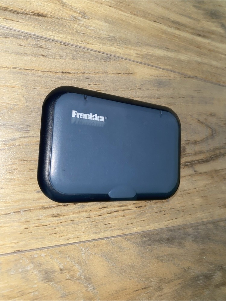 Franklin Merriam Webster Electronic Dictionary MWD-1440 TESTED & WORKS