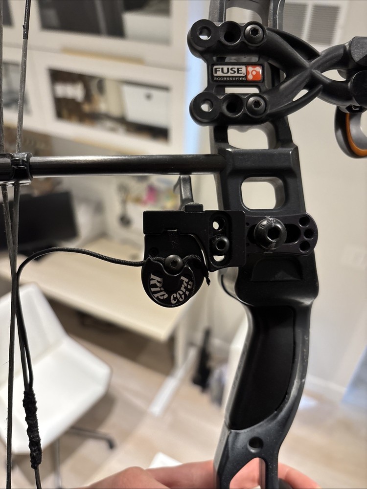 Diamond Archery Instagator Right Handed