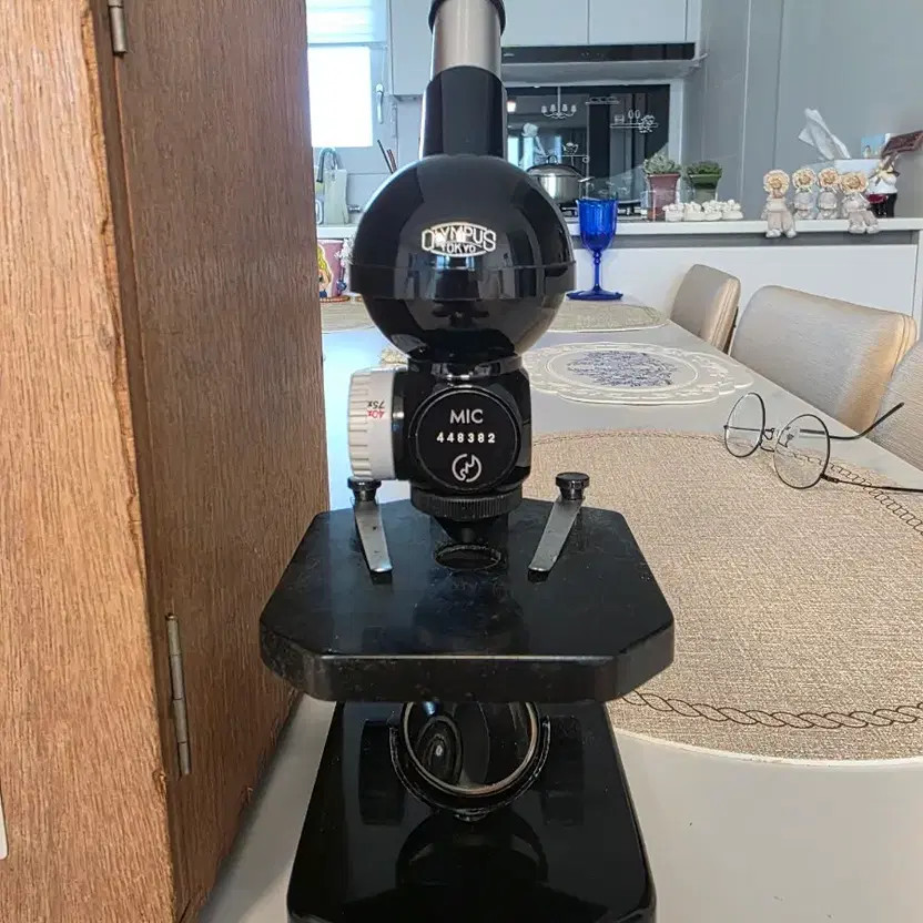 Olympus Vintage Microscope with Perfect Case Collectible Decor