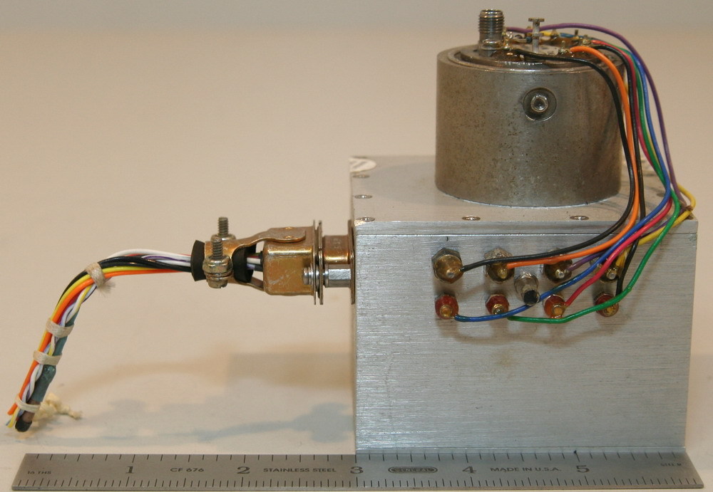 Avantek SD8-1633 Yig Tuned Oscillator