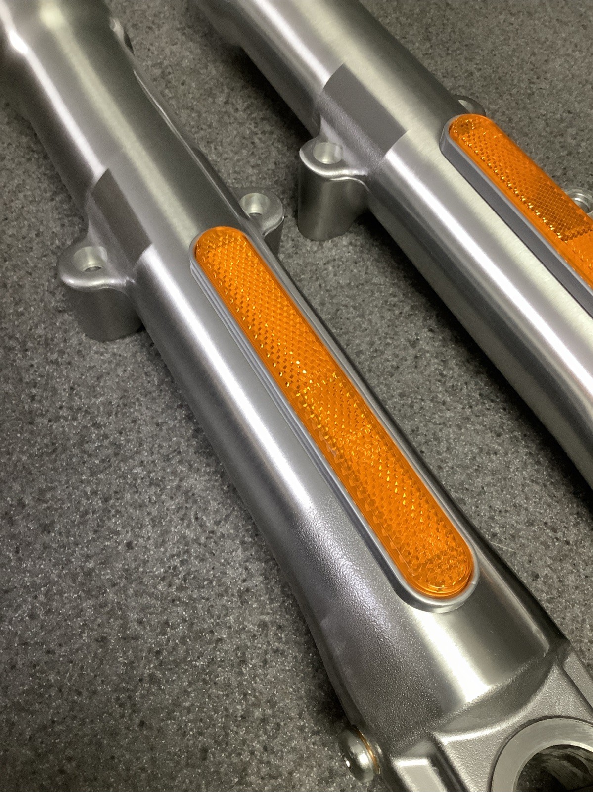 Harley Davidson FXST FXSTB Softail 2007 Right & Left Fork Slider (M57A)