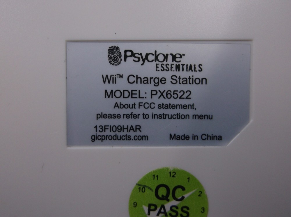Psyclone Essentials Wii Charge Station Model PX6522 includes Base/Charging Cable