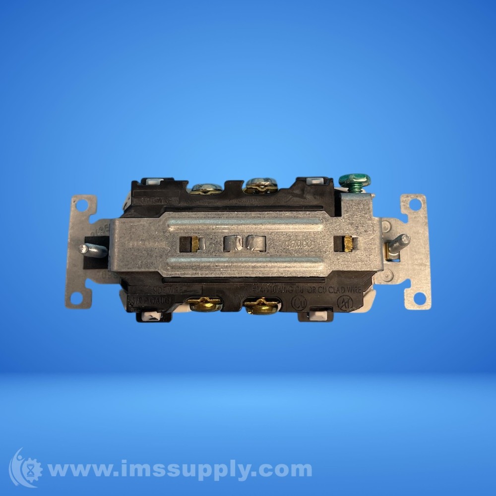 Leviton 2A35C0 Duplex Receptacle FNIP