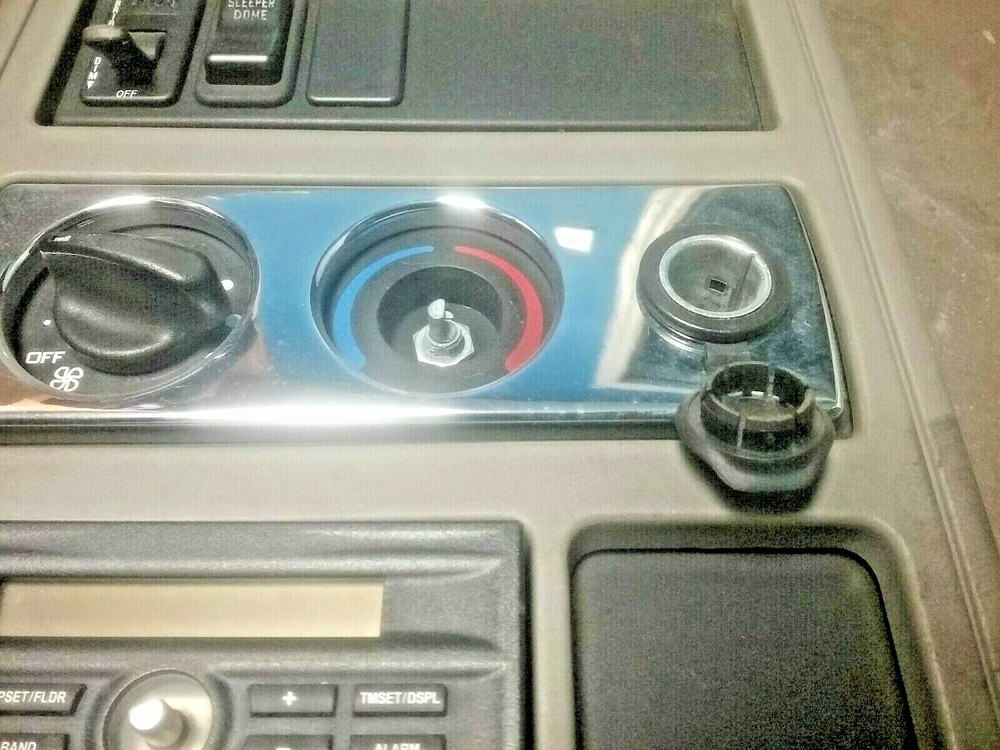 INTERNATIONAL PROSTAR SLEEPER CONTROL PANEL XS236467