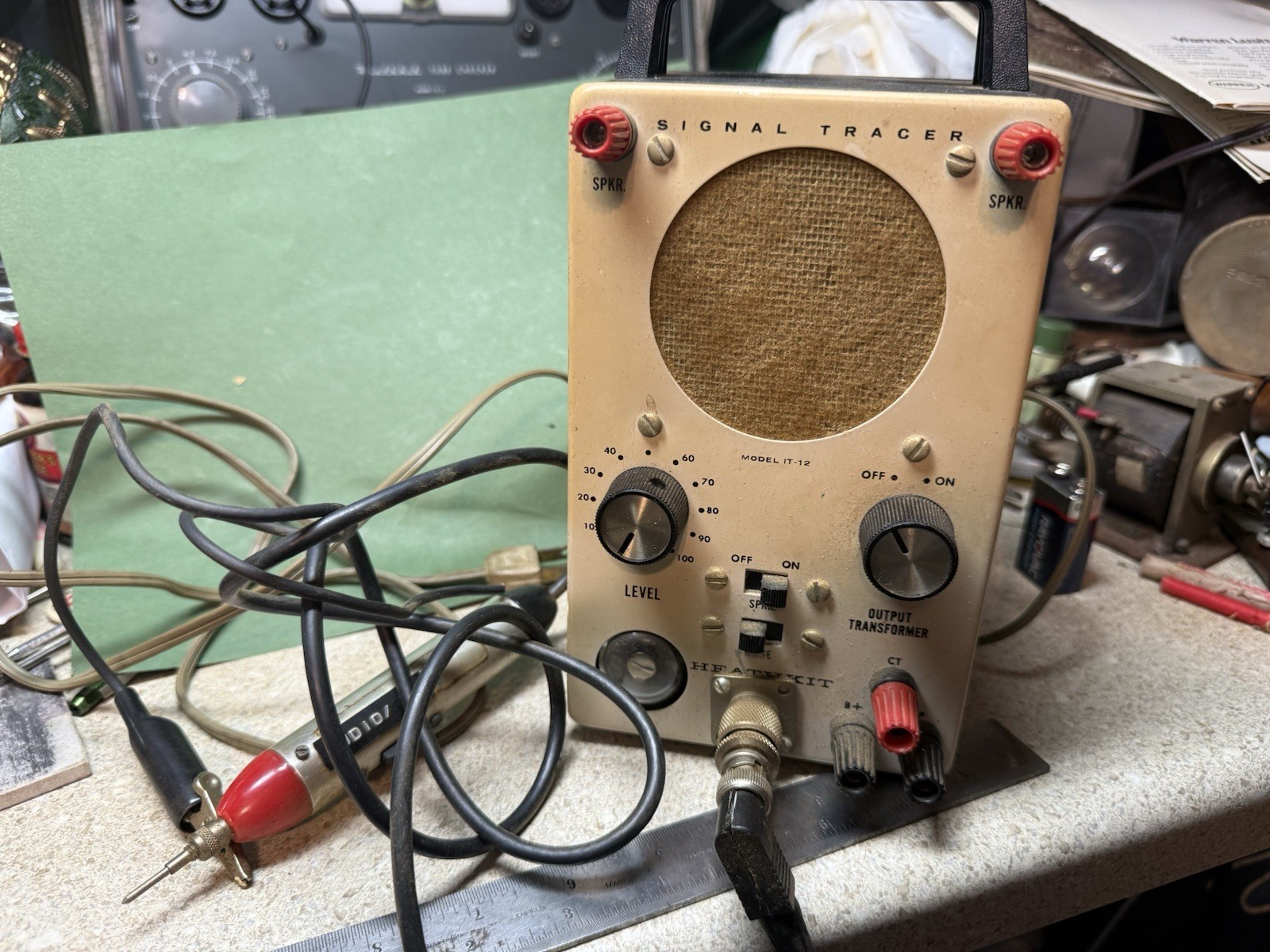 Vintage Heathkit Signal Tracer model IT-12 With Probe