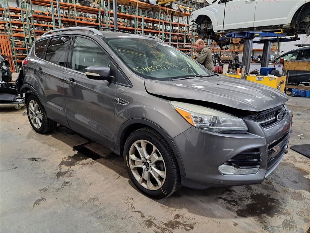 Rear 2014 Escape Camera/Projector Sku#4272114