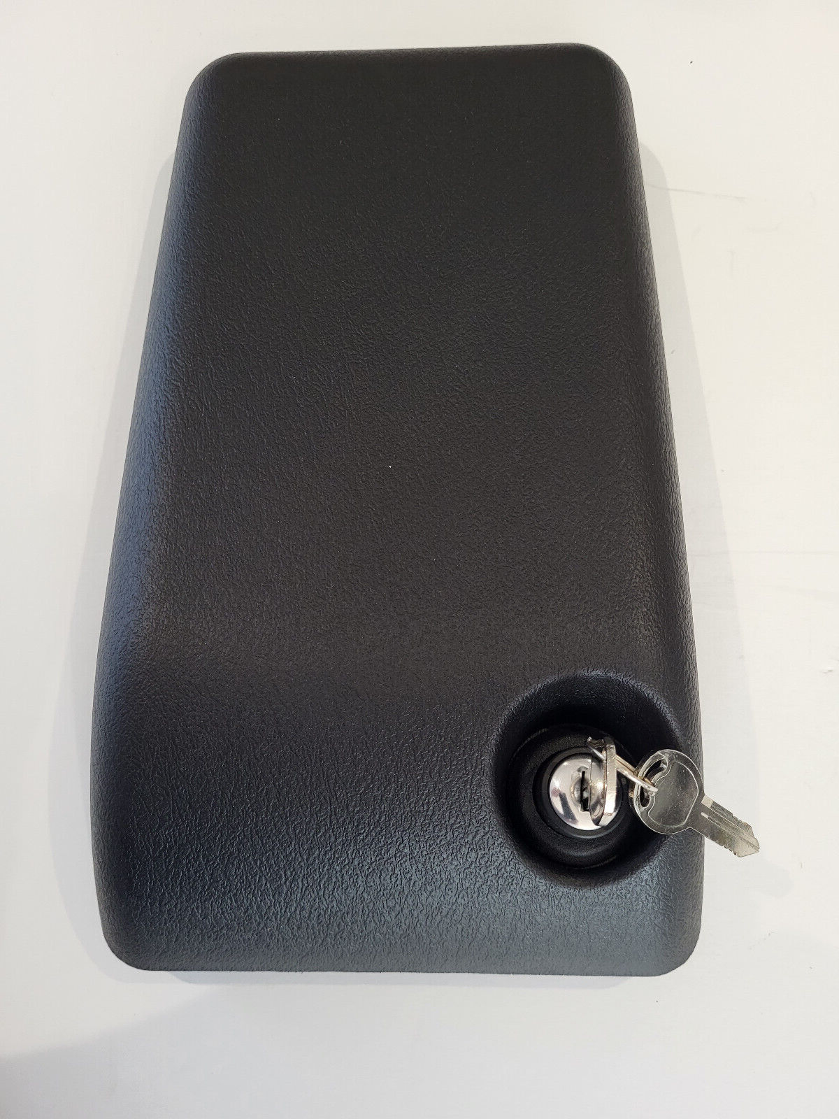 CENTER CONSOLE LID INCLUDES LATCH & LOCK WITH 2 KEYS FITS 01-06 JEEP TJ WRANGLER