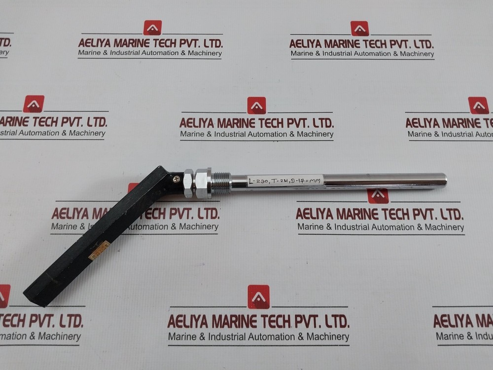 HATTORI V Shape Thermometer 0-30 C