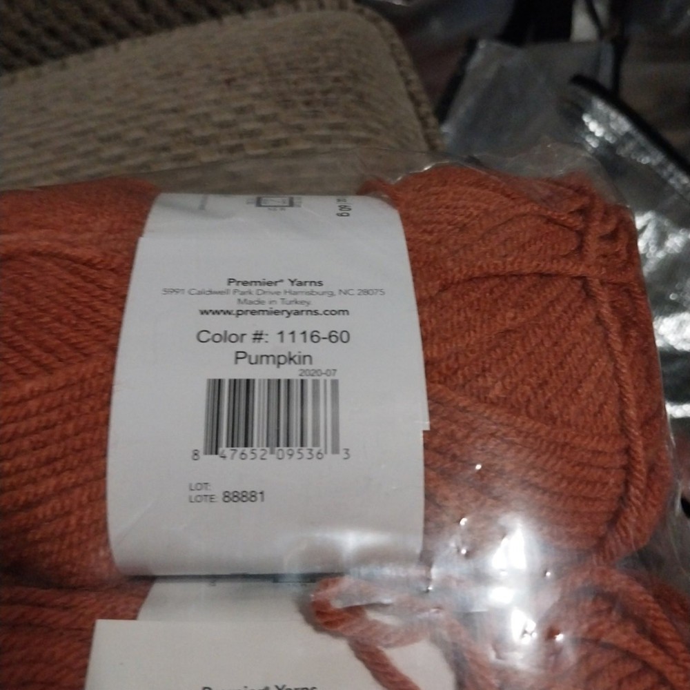 New Premier Just Yarn "Pumpkin"