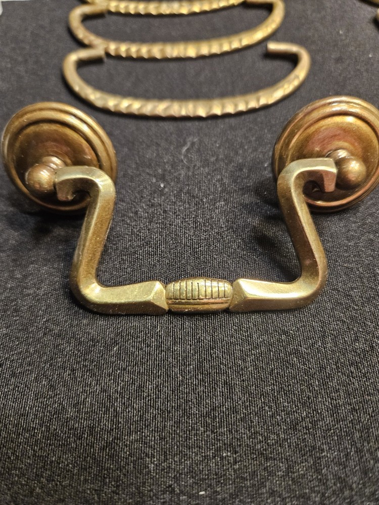 SET OF MISC BRASS PULLS
