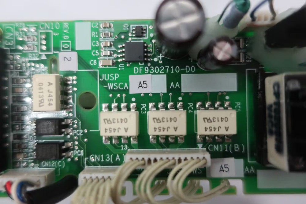 Yaskawa JUSP-WSA5AA Servo Amplifier Module