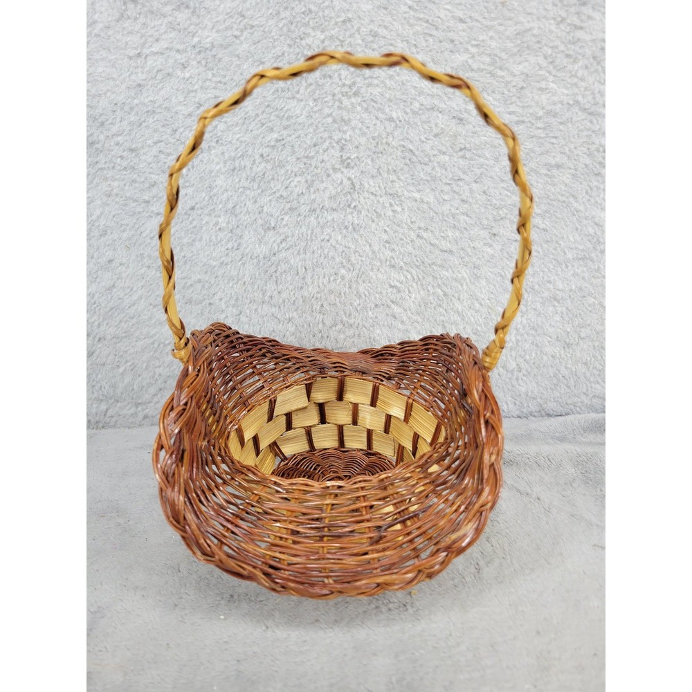 Wicker Flower Basket Handle Small Woven Easter Spring Decoration