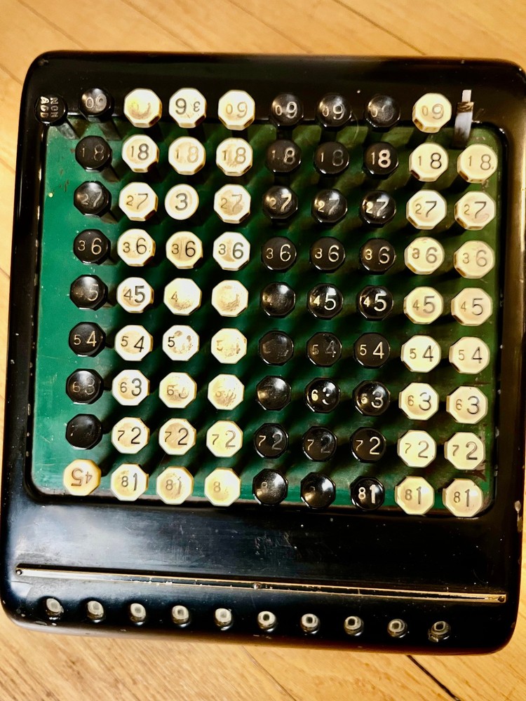 Antique Burroughs Class 5, 10 Column, Key-Driven (Comptometer) Calculator