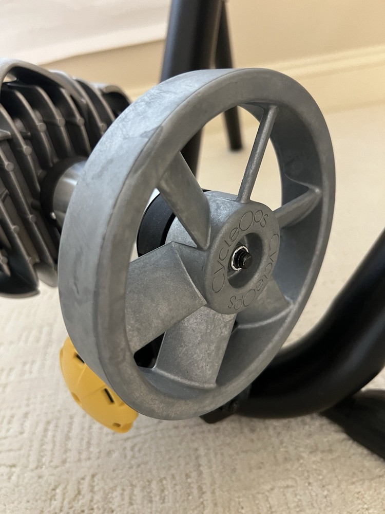 CycleOps Fluid2 Indoor Trainer