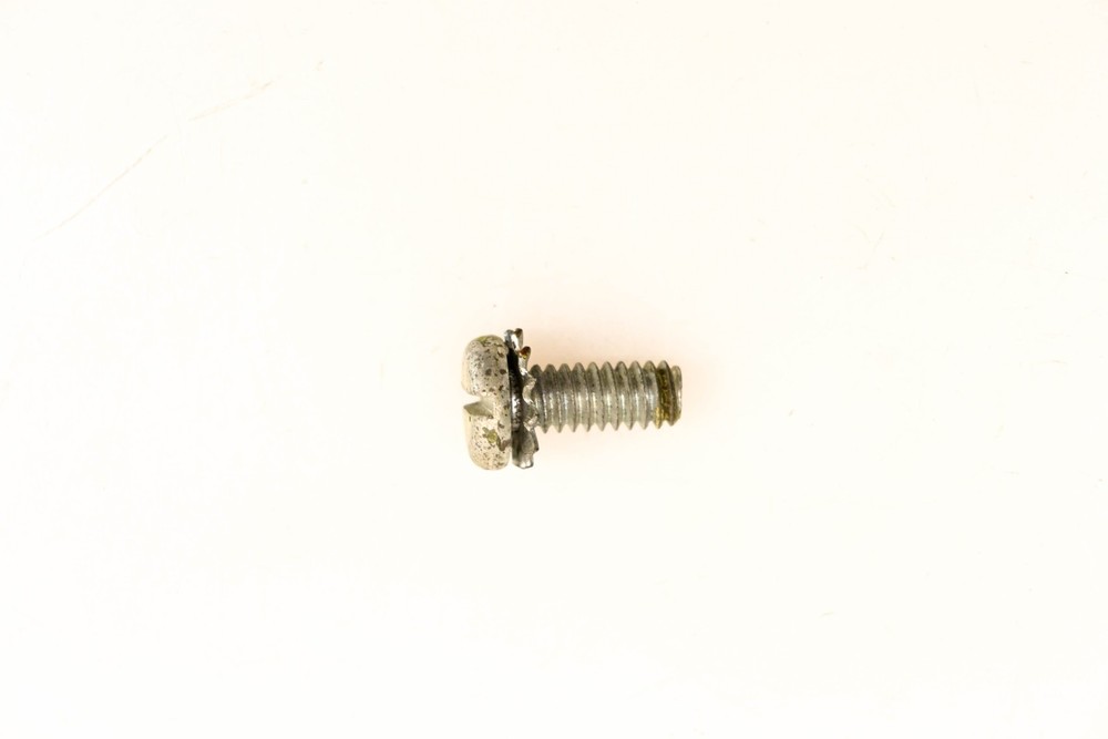 OMC 551706 Screw NOS