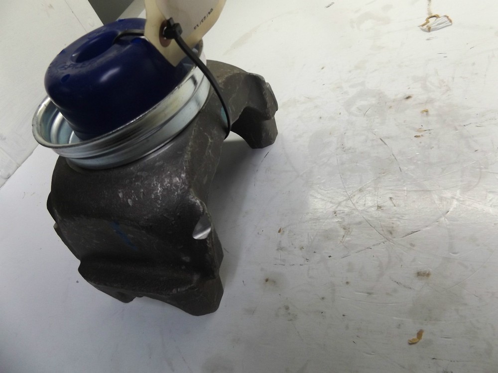 VOLVO 8180655 YOKE