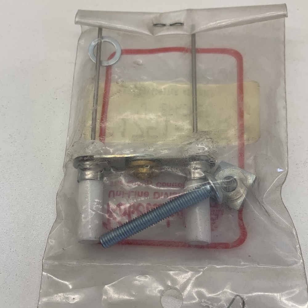 Robertshaw 1751-715 J-Bracket Sensor/Ignitor Assembly