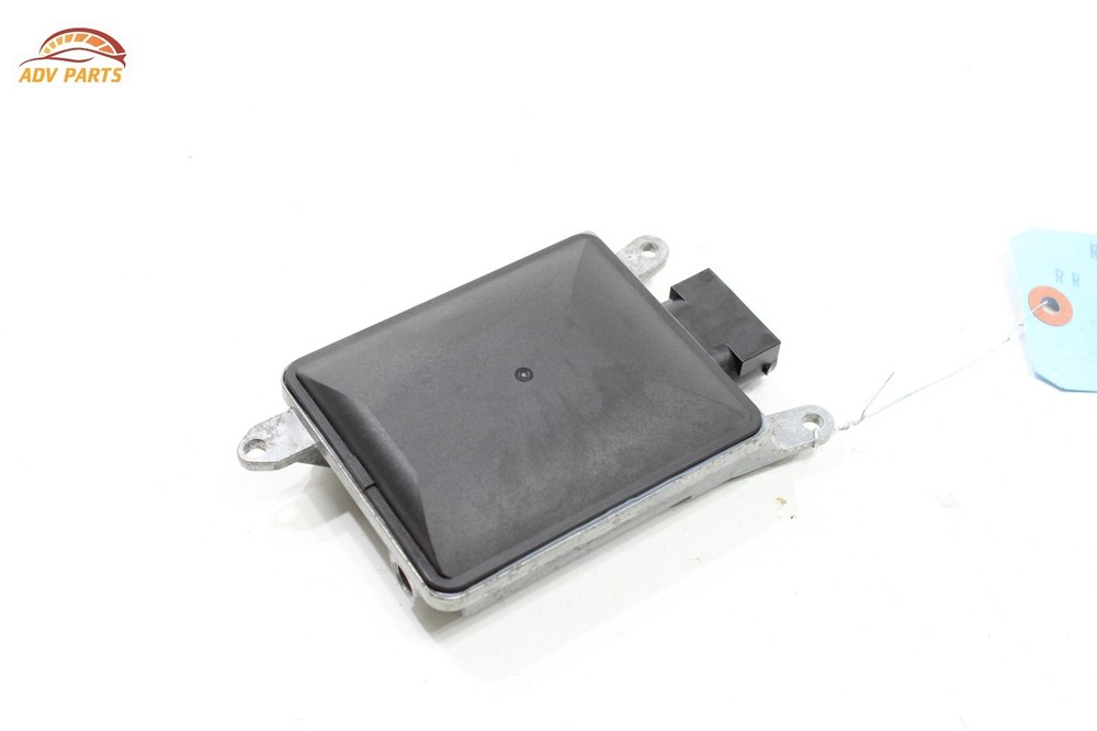 2016 - 2023 AUDI TT REAR RIGHT SIDE BLIND SPOT RADAR SENSOR MODULE OEM