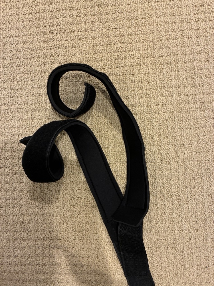 NWOT 2 Pack Thigh Straps Cable Machine Attachments Neoprene