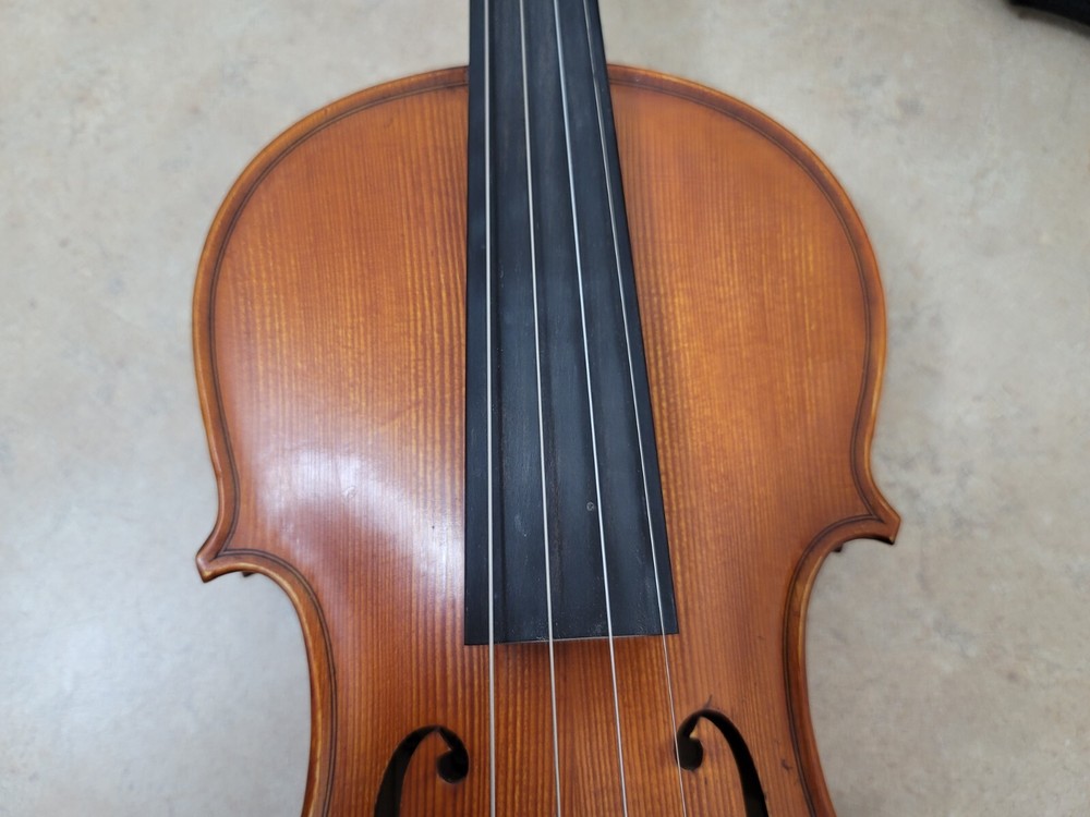 Gotthardt VSF by Stravari 4/4 Violin with Case