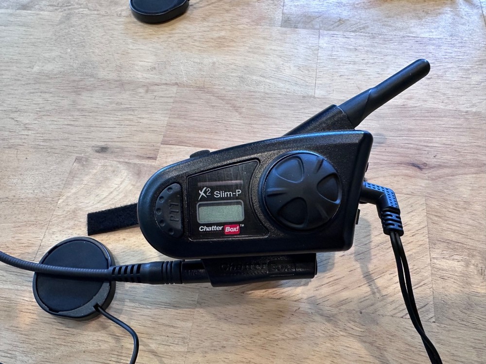 Set of 2 Maxon Chatterbox X2 Slim-p Long Range Communicator System Kit - Used