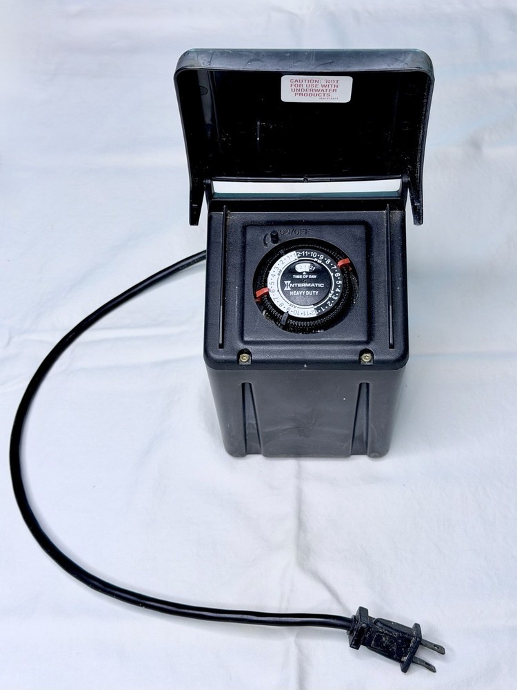 Malibu Intermatic ML200RT Low Voltage 200W 12V AC Transformer Timer Outdoor