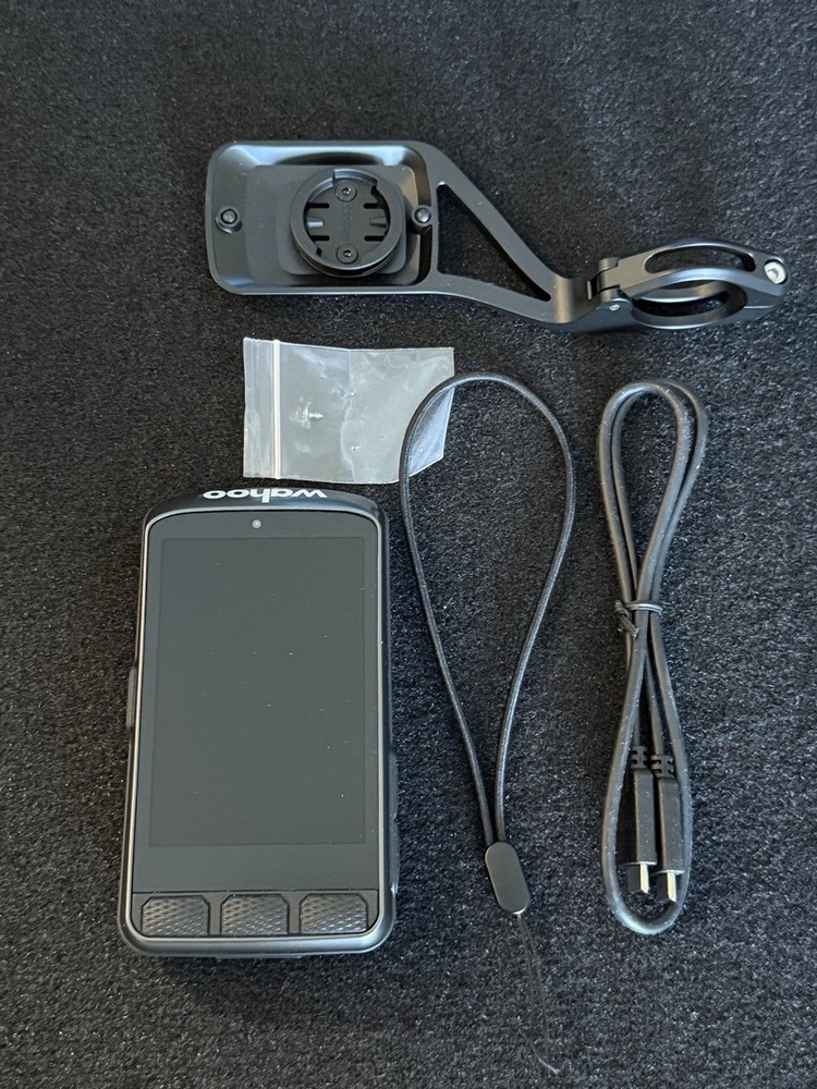 Wahoo ELEMNT ACE GPS Bike Computer