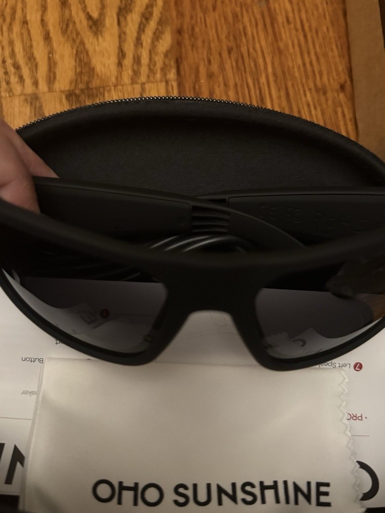 OHO SMART SUNGLASSES, Polarized with Bluetooth Speaker, Athletic/ Outdoors NEW!