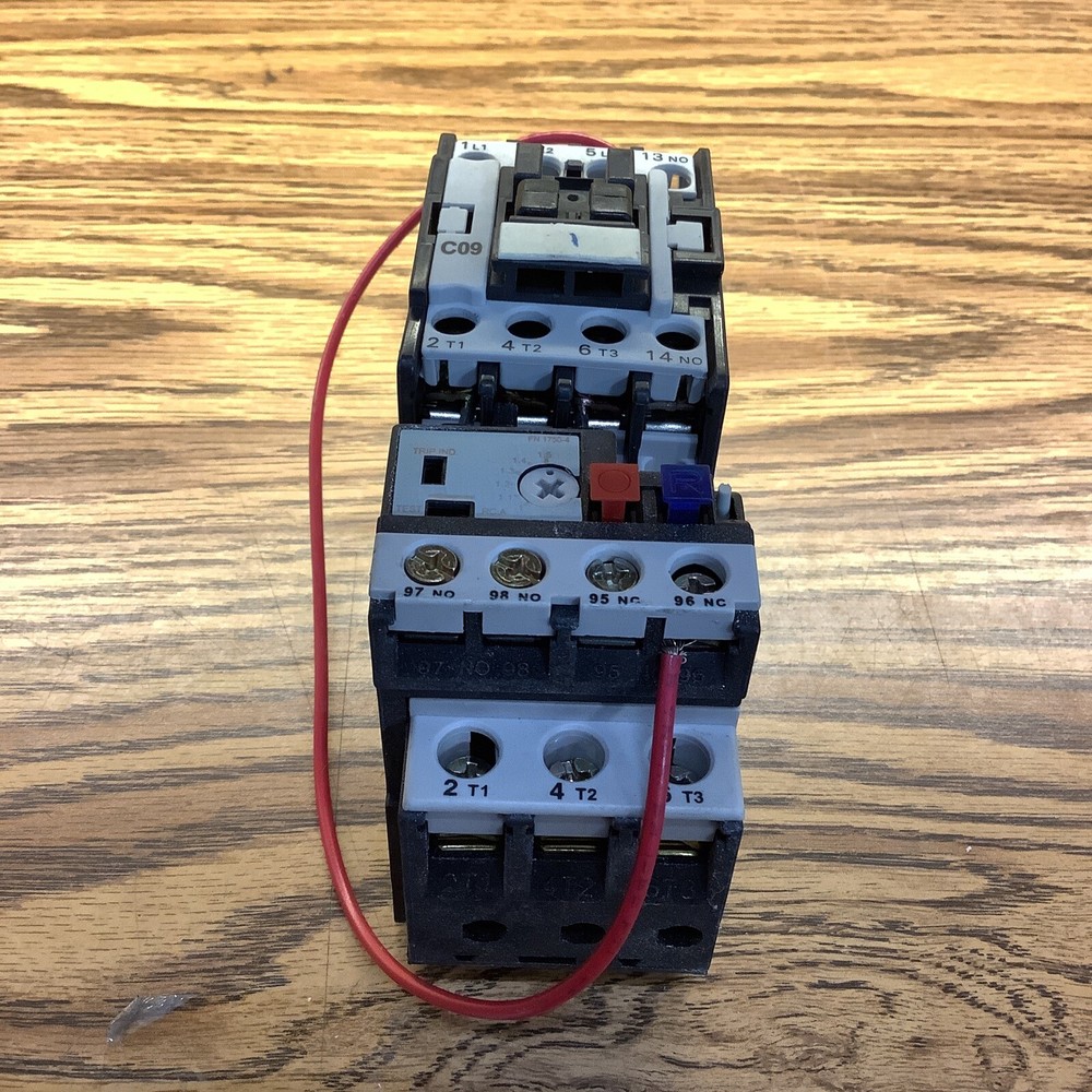 C09 RCI Advance Controls 130291 Type RH20-D Three Pole Thermal Overload Relay